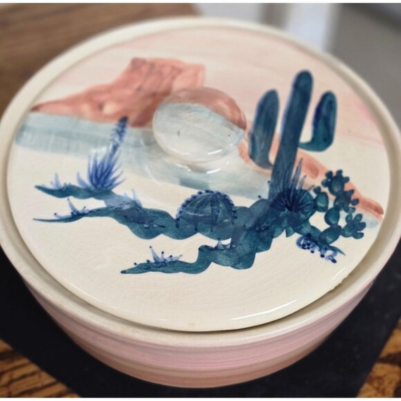 Handcrafted Ellis Pottery Desert Scene Lidded Pottery Bowl - Picture 1 of 13